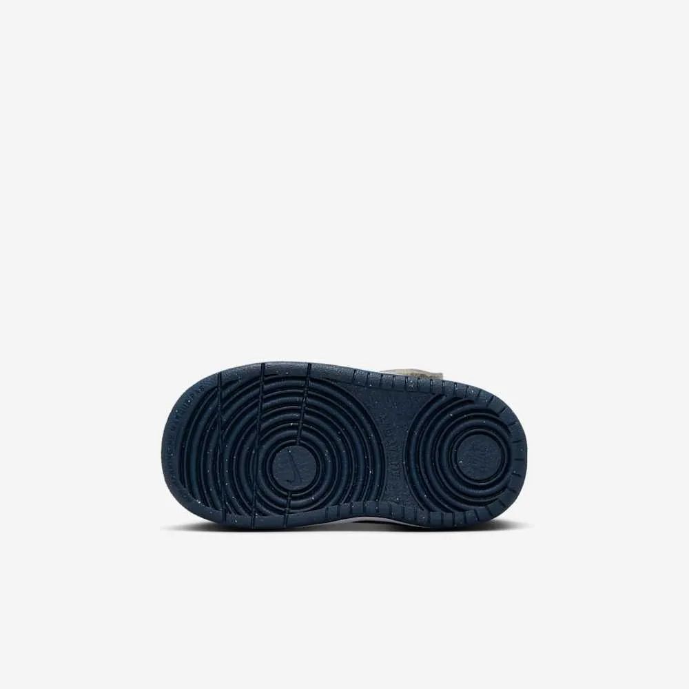 NIKE BOURONGH COLORES