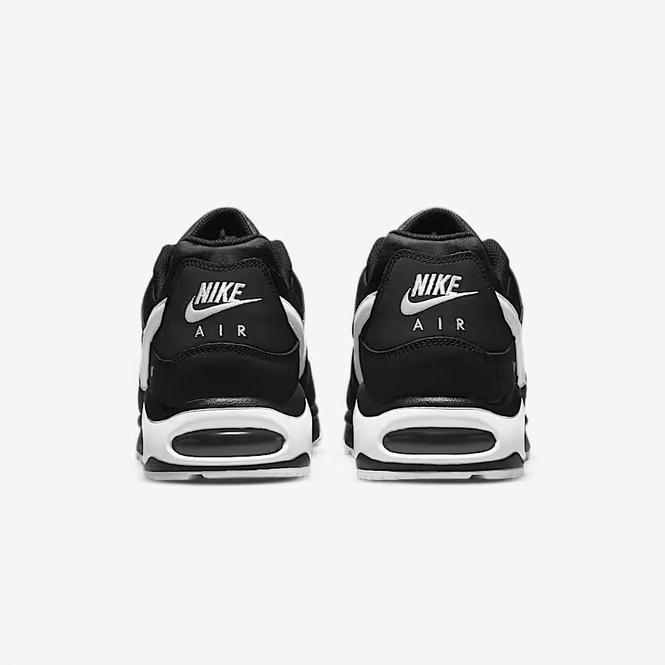 NIKE COMMAND