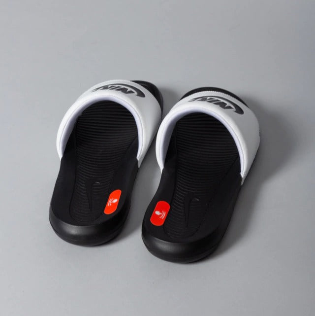 Sandalias Nike Benassi